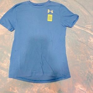 ⚡️SOLD⚡️Under armour sz md